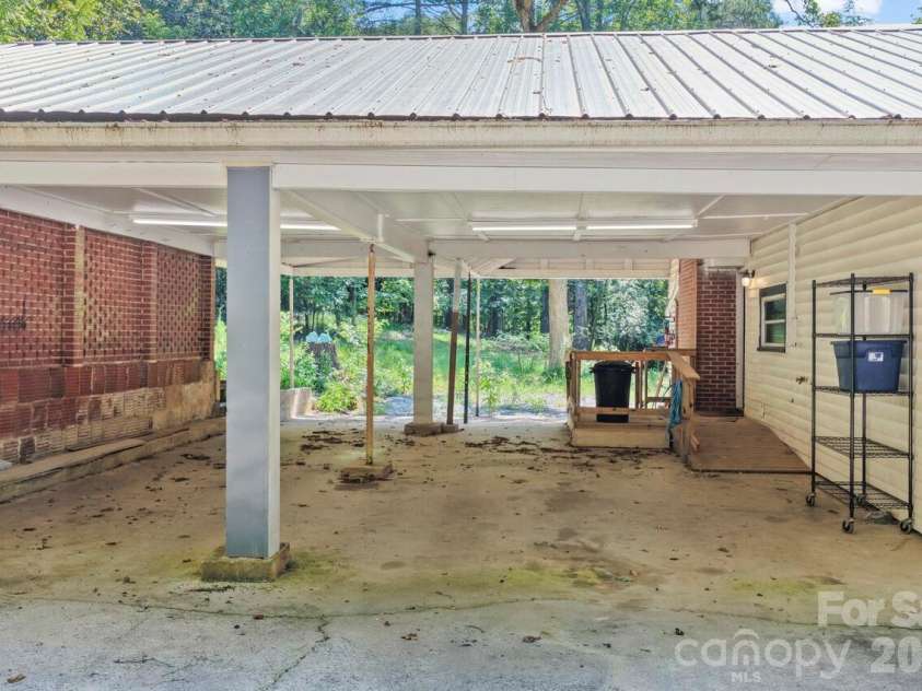548 Cherry Mountain Street, Forest City, NC 28043.  MLS# CAR4406316, YatesRealty ID 43005. 