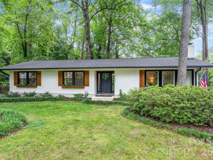 6233 Rose Valley Drive, Charlotte, NC 28210.  MLS# CAR4409531, YatesRealty ID 43010. 