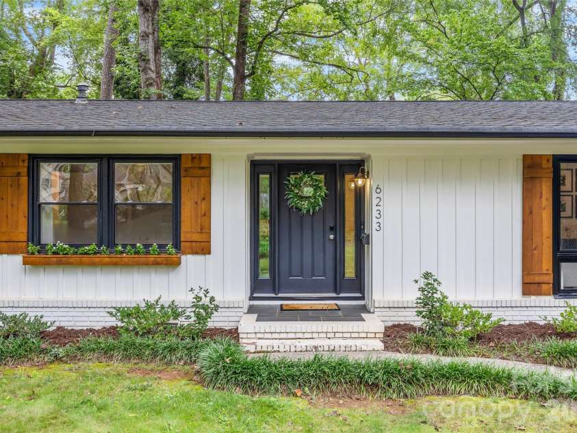 6233 Rose Valley Drive, Charlotte, NC 28210.  MLS# CAR4409531, YatesRealty ID 43010. 
