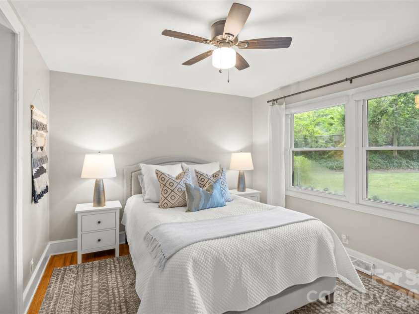 6233 Rose Valley Drive, Charlotte, NC 28210.  MLS# CAR4409531, YatesRealty ID 43010. 