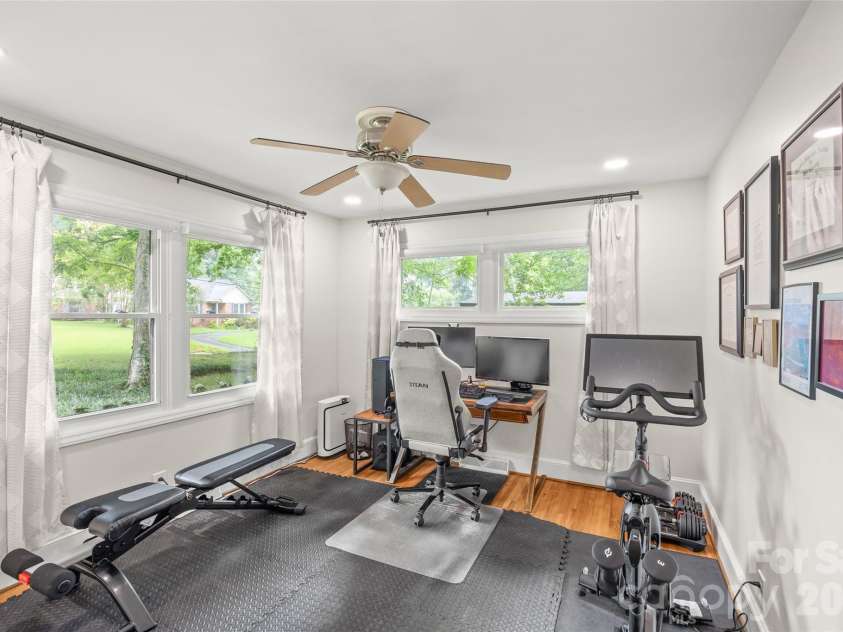 6233 Rose Valley Drive, Charlotte, NC 28210.  MLS# CAR4409531, YatesRealty ID 43010. 