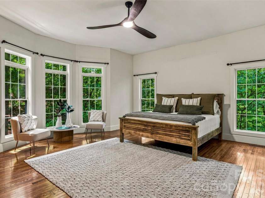 90 Ashley Woods Drive, Arden, NC 28704.  MLS# CAR4392883, YatesRealty ID 43011. Spacious private primary bedroom on main level