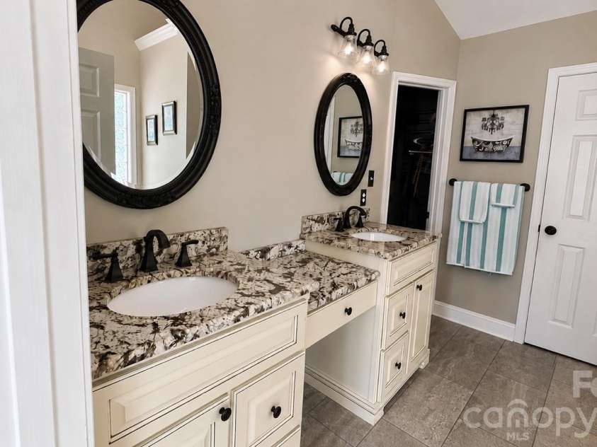 3775 Kennedy Road, Gastonia, NC 28056.  MLS# CAR4406234, YatesRealty ID 43012. Primary bathroom