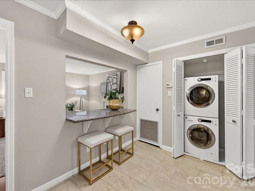 1700 Roxborough Road, Charlotte, NC 28211.  MLS# CAR4405926, YatesRealty ID 43013. Stackable washer and dryer remain