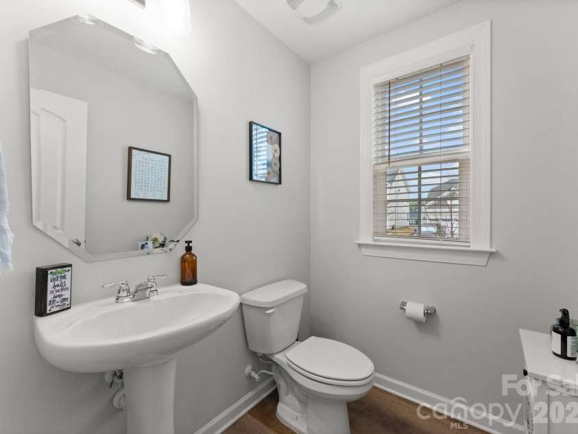 7017 Kingfisher Way, Belmont, NC 28012.  MLS# CAR4407634, YatesRealty ID 43014. 