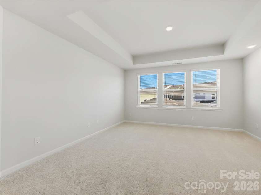 10034 Mamillion Drive, Huntersville, NC 28078.  MLS# CAR4412737, YatesRealty ID 43015. 