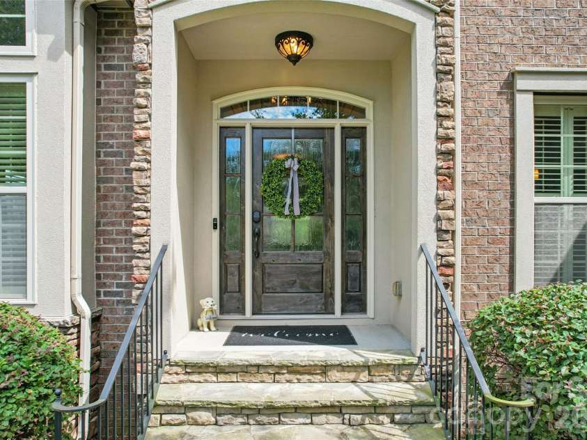 10611 Euclid Avenue, Concord, NC 28027.  MLS# CAR4397396, YatesRealty ID 43018. 