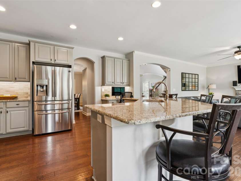 10611 Euclid Avenue, Concord, NC 28027.  MLS# CAR4397396, YatesRealty ID 43018. 