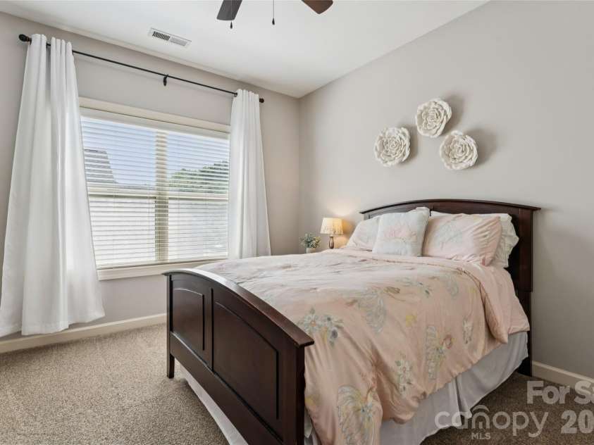 10611 Euclid Avenue, Concord, NC 28027.  MLS# CAR4397396, YatesRealty ID 43018. 
