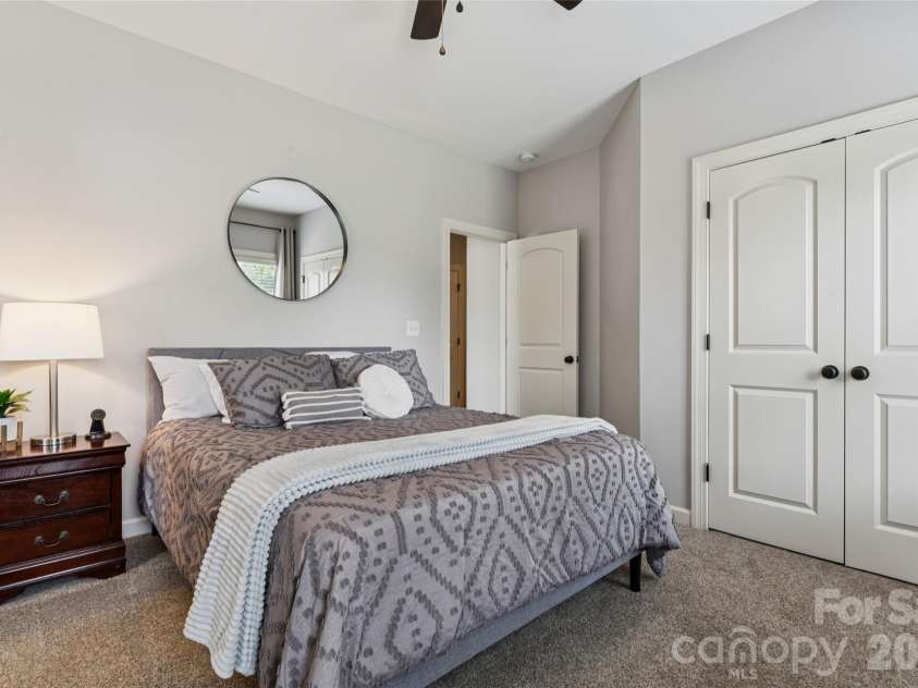 10611 Euclid Avenue, Concord, NC 28027.  MLS# CAR4397396, YatesRealty ID 43018. 