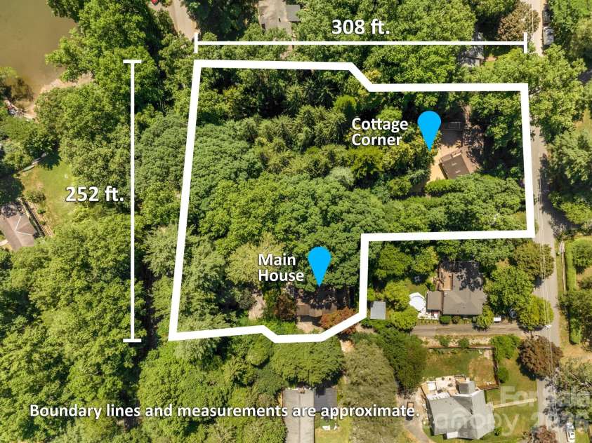 108 Lakewood Drive, Asheville, NC 28803.  MLS# CAR4157016, YatesRealty ID 4302. 