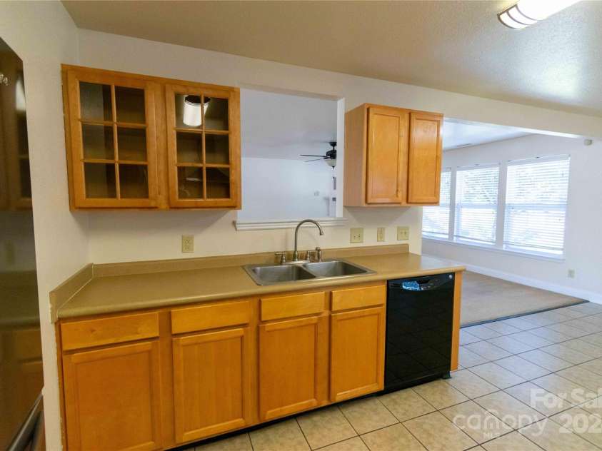 2138 Durand Road, Fort Mill, SC 29715.  MLS# CAR4209216, YatesRealty ID 4302. 