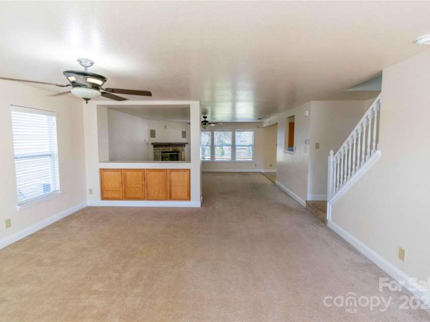2138 Durand Road, Fort Mill, SC 29715.  MLS# CAR4209216, YatesRealty ID 4302. 