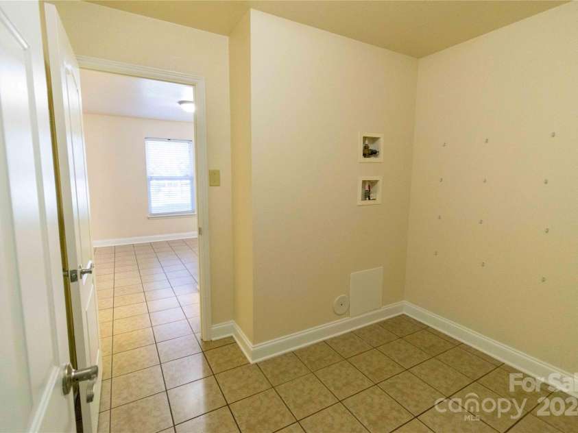 2138 Durand Road, Fort Mill, SC 29715.  MLS# CAR4209216, YatesRealty ID 4302. 