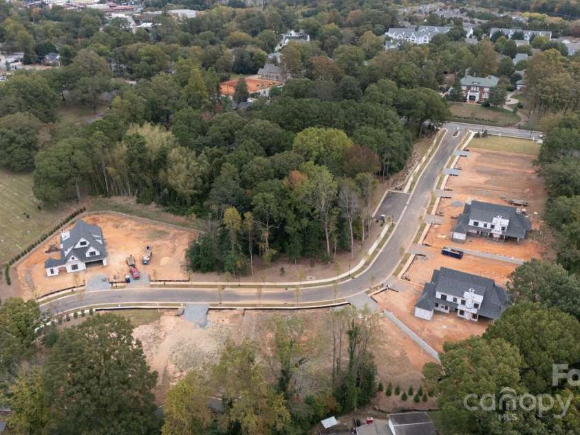 525 Winding Way, Belmont, NC 28012.  MLS# CAR4321956, YatesRealty ID 4302. 