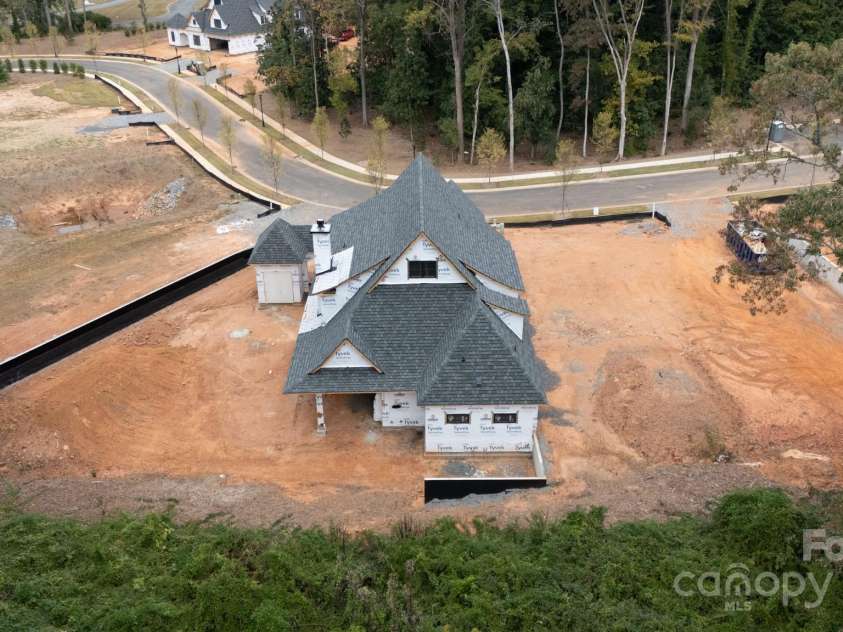 525 Winding Way, Belmont, NC 28012.  MLS# CAR4321956, YatesRealty ID 4302. 