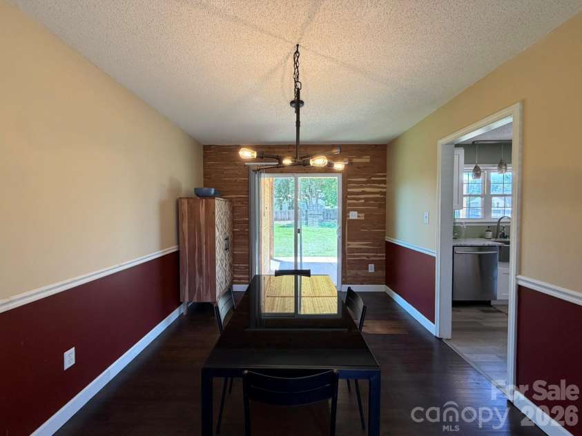 1072 Fox Chase Court, Salisbury, NC 28146.  MLS# CAR4410089, YatesRealty ID 43020. Dining area