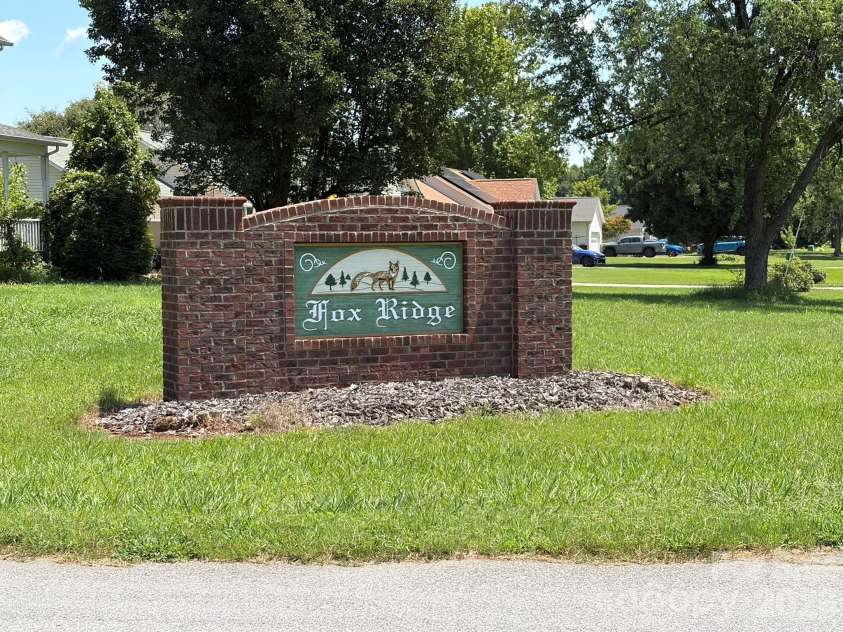 1072 Fox Chase Court, Salisbury, NC 28146.  MLS# CAR4410089, YatesRealty ID 43020. Fromt Enterance