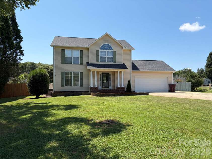 1072 Fox Chase Court, Salisbury, NC 28146.  MLS# CAR4410089, YatesRealty ID 43020. Front