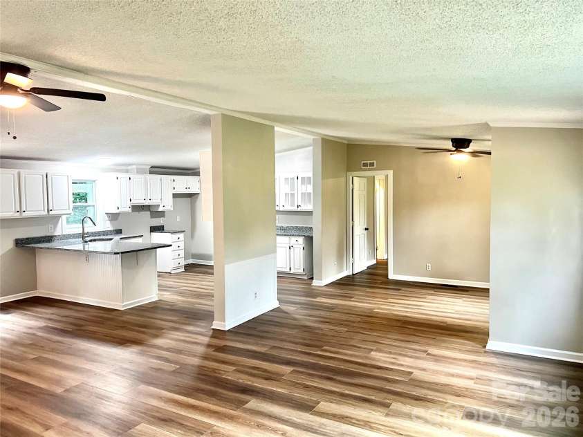 10380 Turnplow Drive, Davidson, NC 28036.  MLS# CAR4411390, YatesRealty ID 43022. 