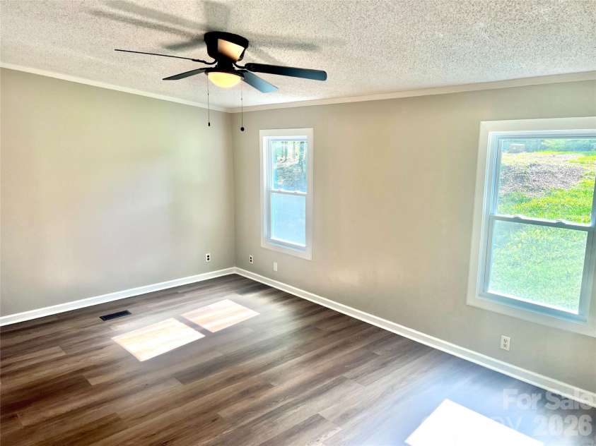 10380 Turnplow Drive, Davidson, NC 28036.  MLS# CAR4411390, YatesRealty ID 43022. 