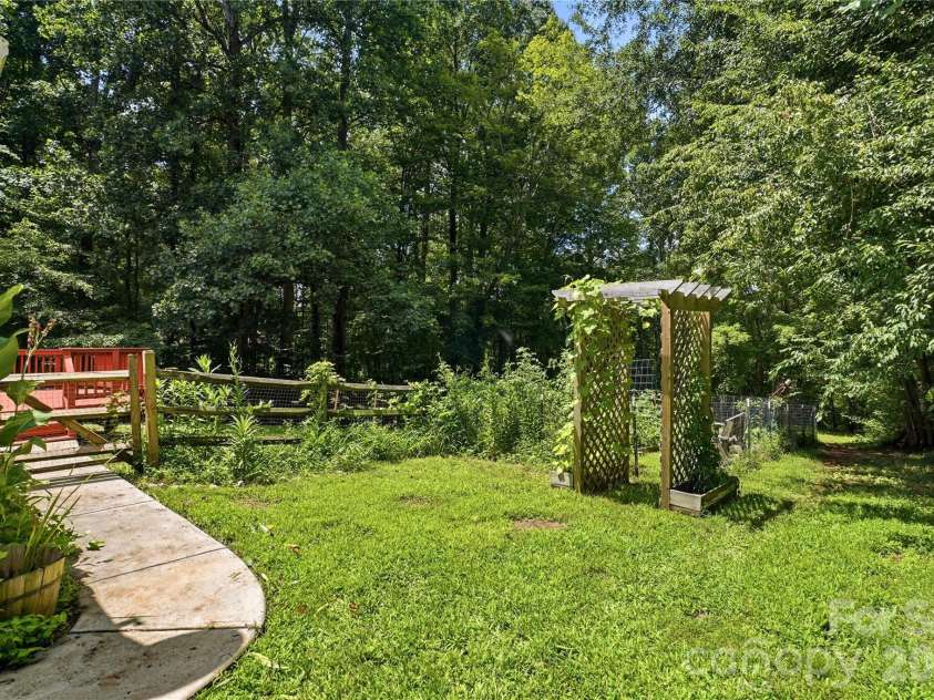 3555 Lake Bluff Drive, Sherrills Ford, NC 28673.  MLS# CAR4405905, YatesRealty ID 43024. Beautiful arbor in backyard