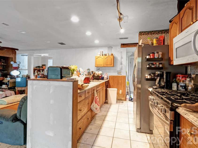7021 Plyler Mill Road, Monroe, NC 28112.  MLS# CAR4409724, YatesRealty ID 43026. 