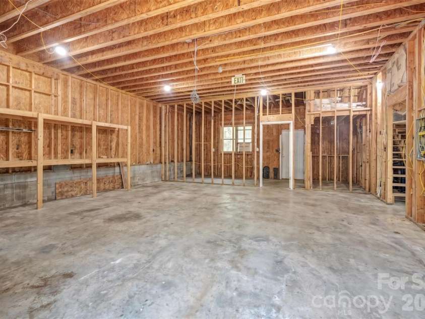 7021 Plyler Mill Road, Monroe, NC 28112.  MLS# CAR4409724, YatesRealty ID 43026. 