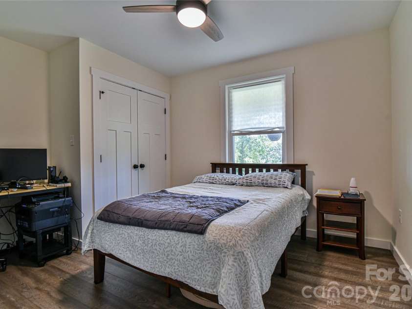 33 Ben Lippen Road, Asheville, NC 28806.  MLS# CAR4409577, YatesRealty ID 43027. Guest Room 2