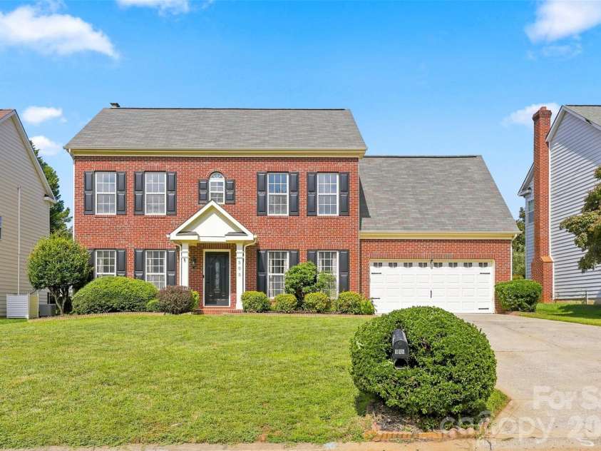 505 Whitehead Court, Fort Mill, SC 29708.  MLS# CAR4412316, YatesRealty ID 43028. 