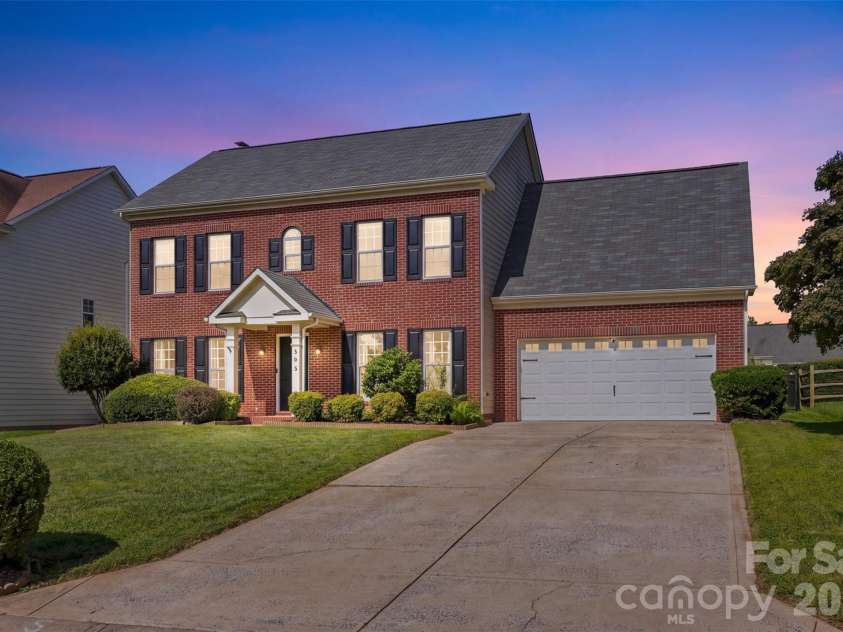 505 Whitehead Court, Fort Mill, SC 29708.  MLS# CAR4412316, YatesRealty ID 43028. 