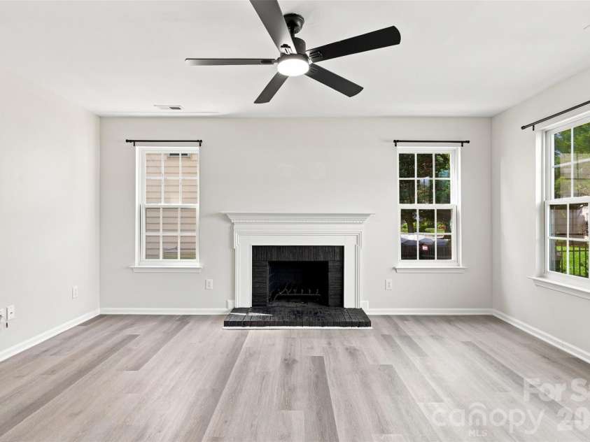 505 Whitehead Court, Fort Mill, SC 29708.  MLS# CAR4412316, YatesRealty ID 43028. 
