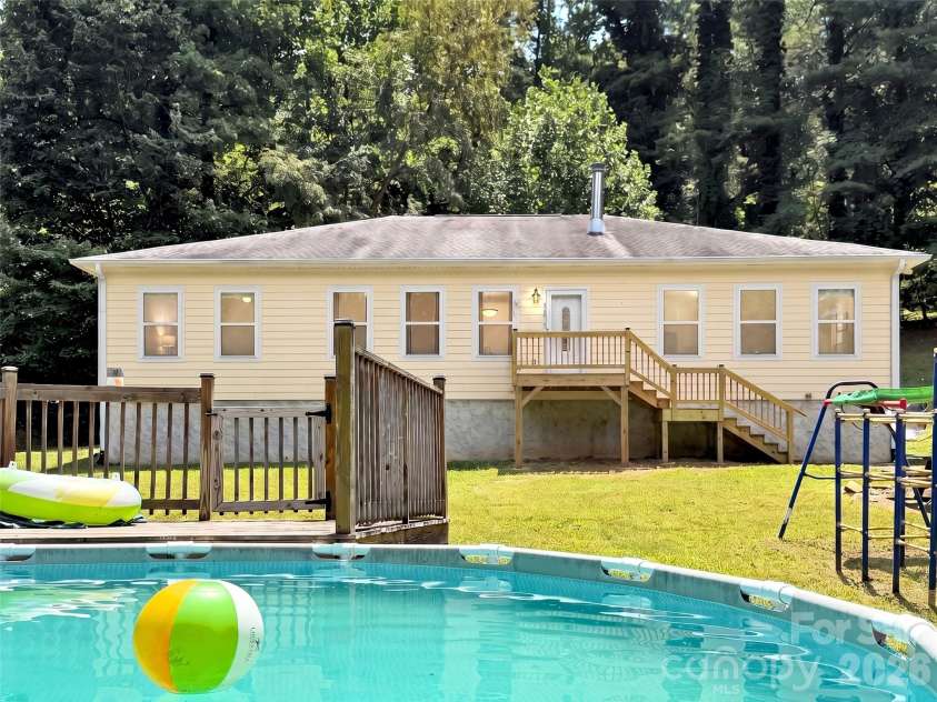 169 Roadrunner Drive, Balsam, NC 28707.  MLS# CAR4411533, YatesRealty ID 43030. 