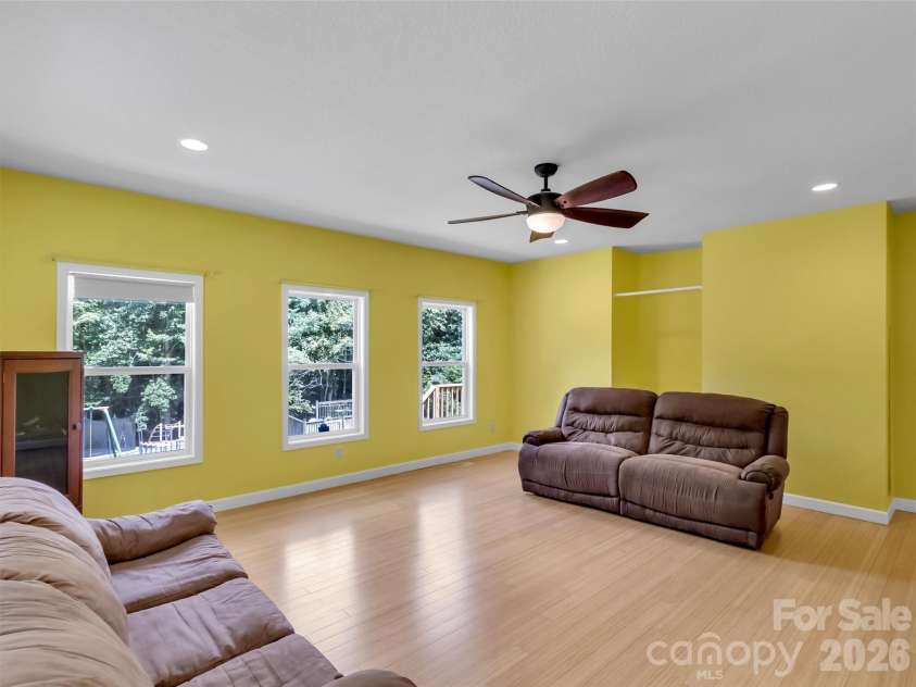 169 Roadrunner Drive, Balsam, NC 28707.  MLS# CAR4411533, YatesRealty ID 43030. 
