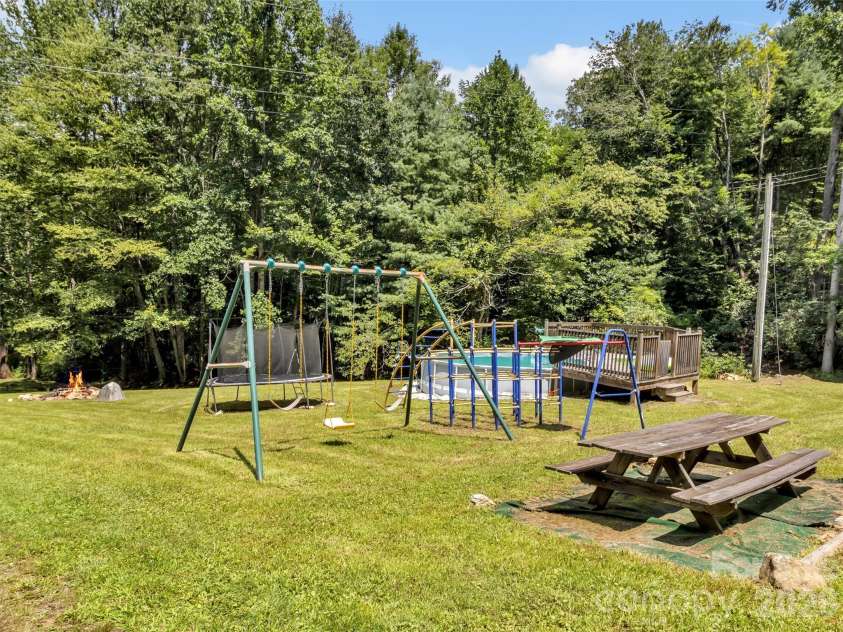 169 Roadrunner Drive, Balsam, NC 28707.  MLS# CAR4411533, YatesRealty ID 43030. 