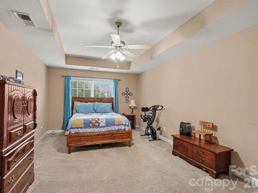 2700 Loxdale Farms Drive, Monroe, NC 28110.  MLS# CAR4405430, YatesRealty ID 43034. 