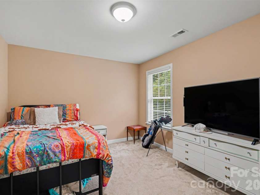 2700 Loxdale Farms Drive, Monroe, NC 28110.  MLS# CAR4405430, YatesRealty ID 43034. 
