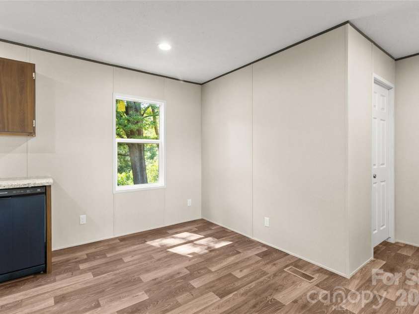 34 Gaither Avenue, Newton, NC 28658.  MLS# CAR4411589, YatesRealty ID 43036. 