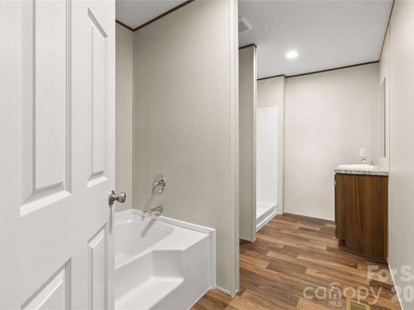 34 Gaither Avenue, Newton, NC 28658.  MLS# CAR4411589, YatesRealty ID 43036. 