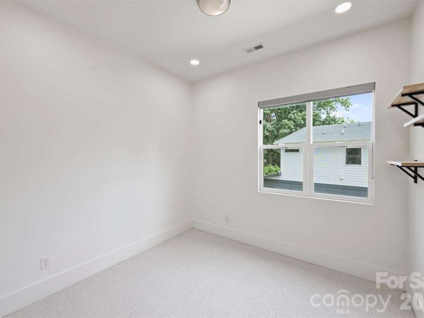 2111 Parson Street, Charlotte, NC 28205.  MLS# CAR4411078, YatesRealty ID 43037. 