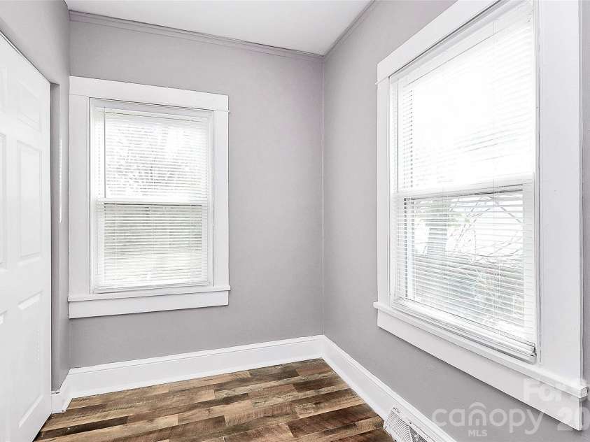 315 Spruce Street, Rock Hill, SC 29730.  MLS# CAR4345604, YatesRealty ID 4304. 