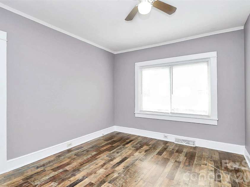 315 Spruce Street, Rock Hill, SC 29730.  MLS# CAR4345604, YatesRealty ID 4304. 