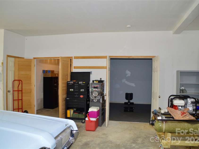 556 Peaceful Creek Drive, York, SC 29745.  MLS# CAR4333441, YatesRealty ID 4304. 