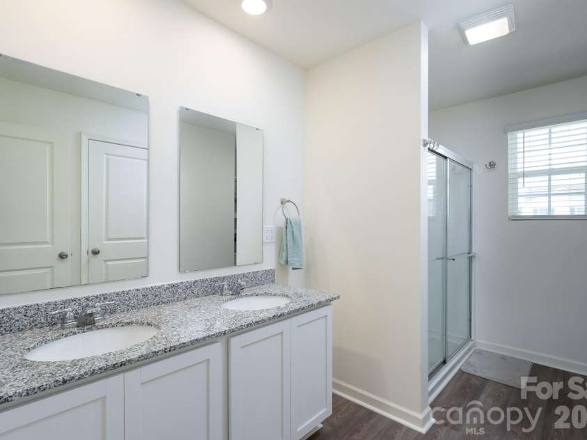 417 Sundial Drive, Lexington, NC 27295.  MLS# CAR4408044, YatesRealty ID 43042. 