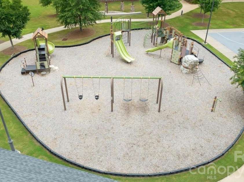 6321 Chimney Bluff Road, Lancaster, SC 29720.  MLS# CAR4407878, YatesRealty ID 43044. 