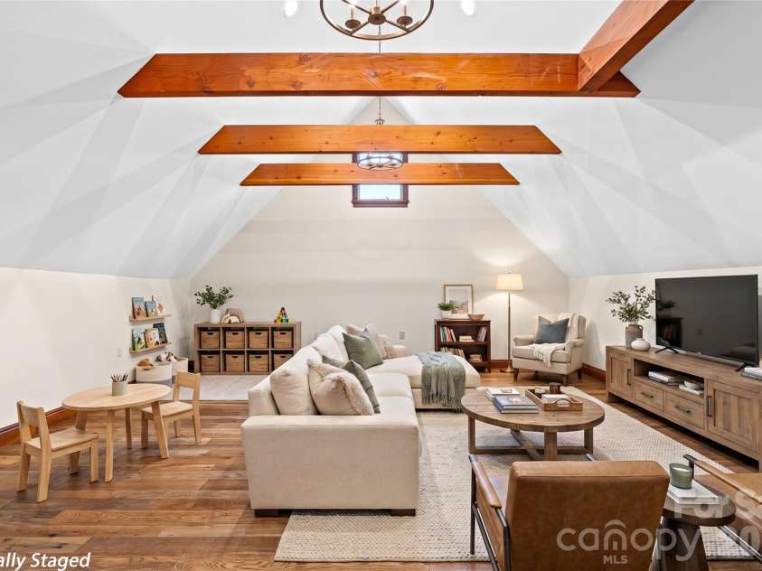 946 Ridge Road, Green Mountain, NC 28740.  MLS# CAR4408714, YatesRealty ID 43047. VIRTUALLY STAGED - Large bonus room #2