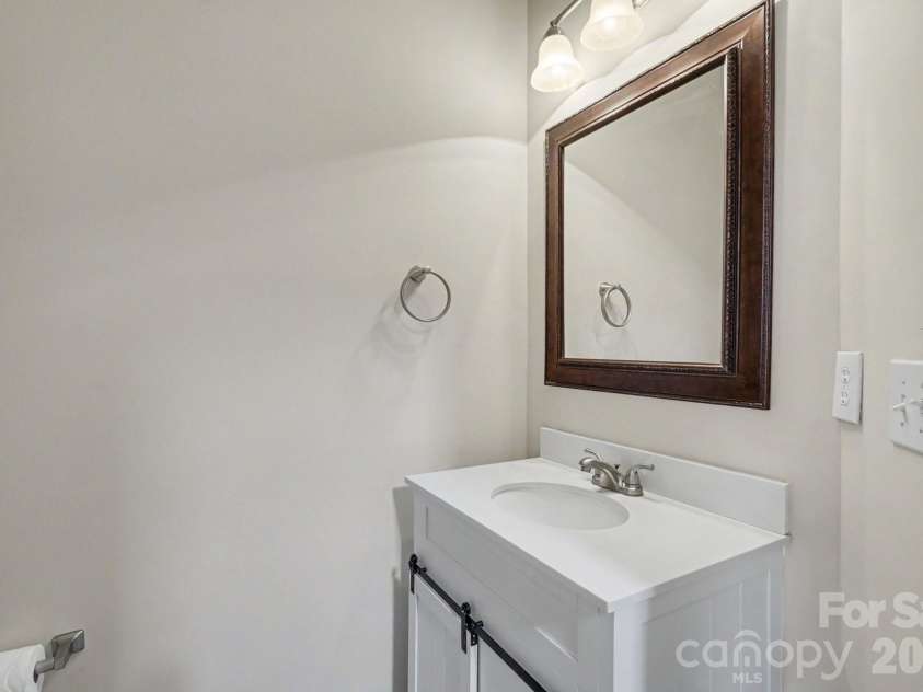 10139 Caldwell Depot Road, Cornelius, NC 28031.  MLS# CAR4398795, YatesRealty ID 43048. 