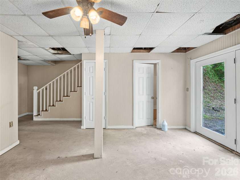 9851 Double Island Road, Green Mountain, NC 28740.  MLS# CAR4413252, YatesRealty ID 43049. 