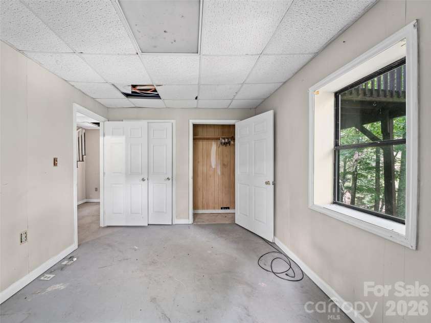 9851 Double Island Road, Green Mountain, NC 28740.  MLS# CAR4413252, YatesRealty ID 43049. 