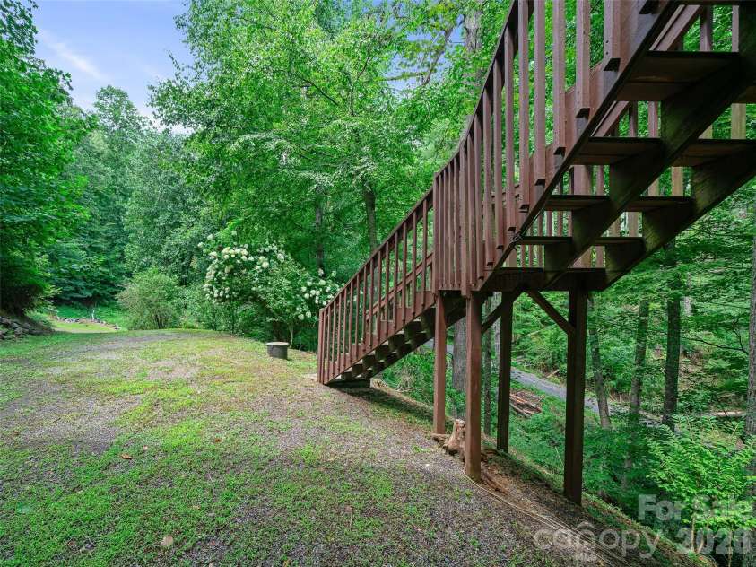 9851 Double Island Road, Green Mountain, NC 28740.  MLS# CAR4413252, YatesRealty ID 43049. 